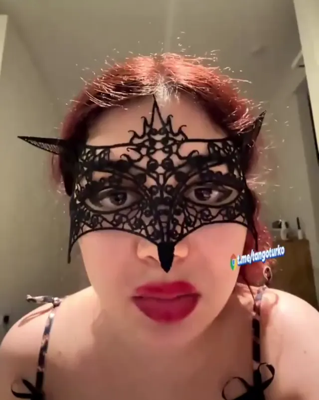 Tango Buse ifşa Anal götten yediği hikayeyi anlattı — Tango Buse — Canlı Yayınlar · sahne 3