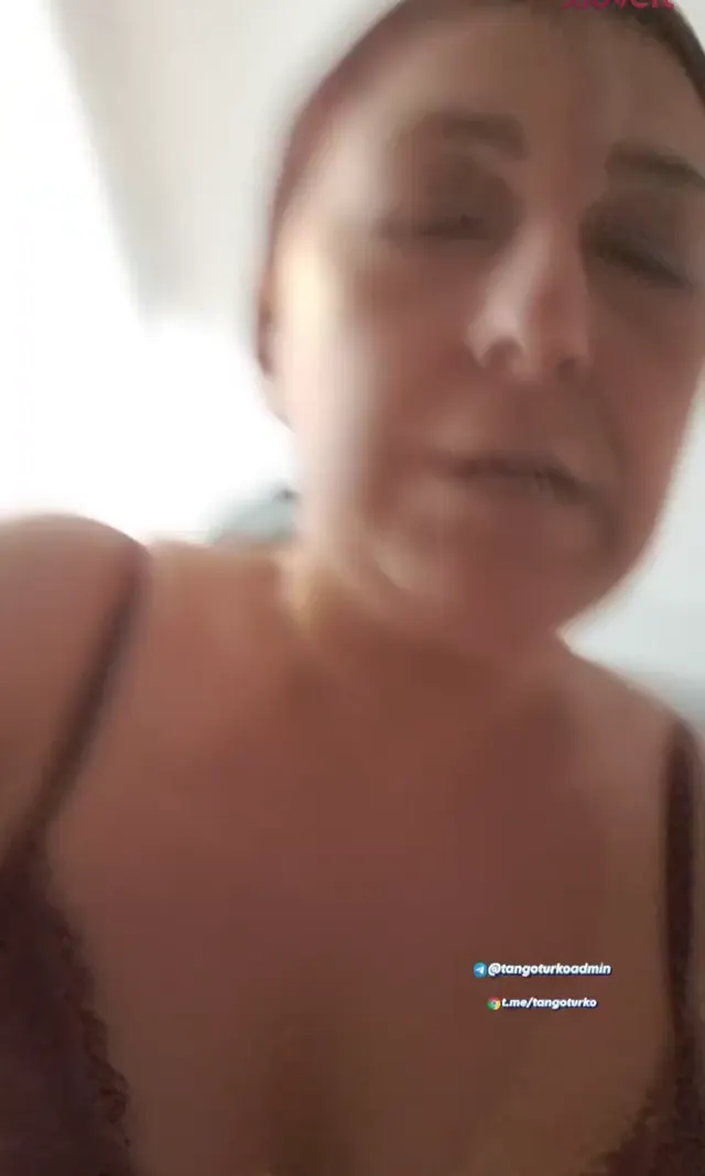 Tango Gamzelim ifşa Olgun dul kadından nude yayın — Tango Gamzelim — Canlı Yayınlar · sahne 3