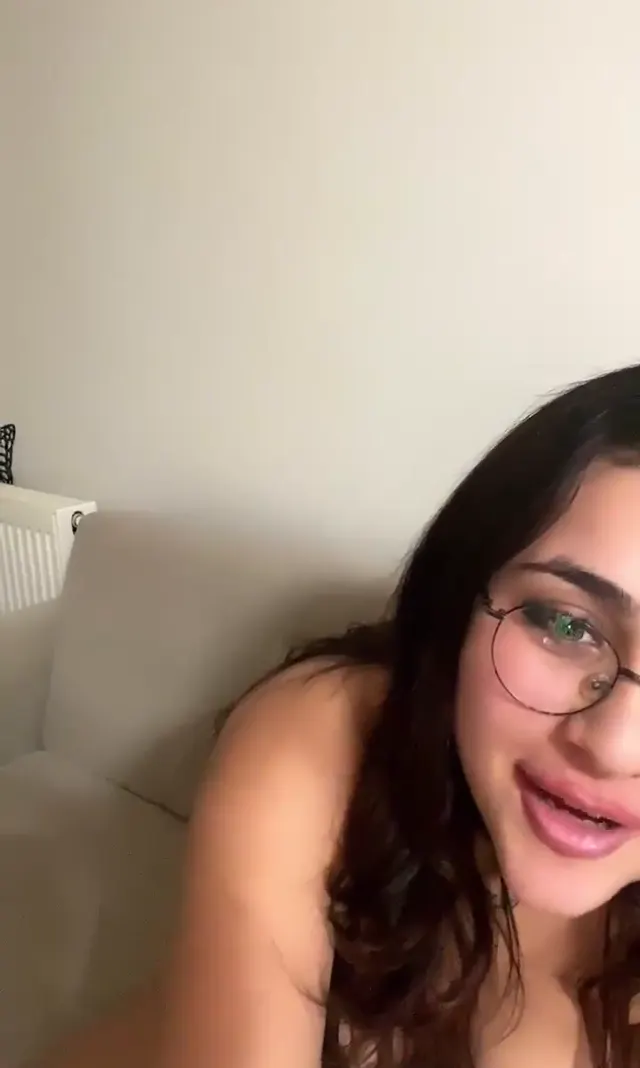 Tango irina ifşa Füze gibi memelerini açtı — Tango irina — Canlı Yayınlar · sahne 1