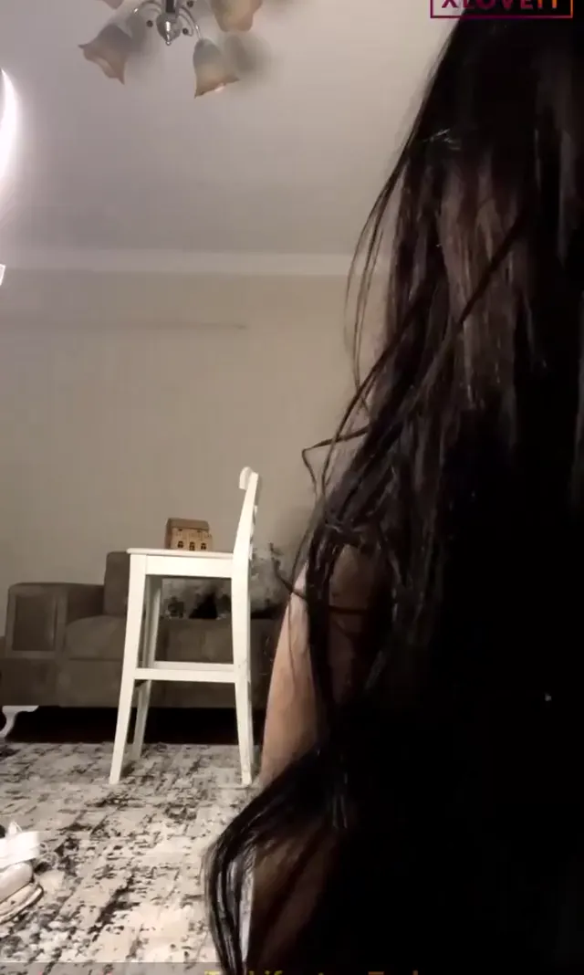 Lara ifşa Seksi hatun beyaz jartiyerle yayında — Lara — Canlı Yayınlar · sahne 3
