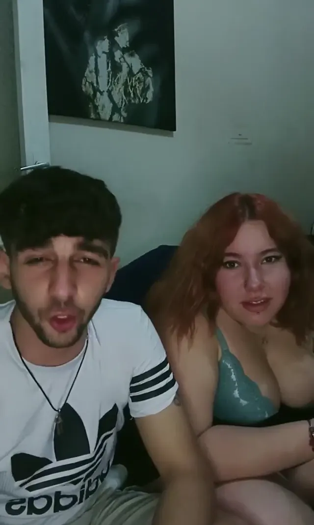 Tango Pisicik — Tango Pisicik ifşa Annesinin yanında yayın açtı · sahne 3