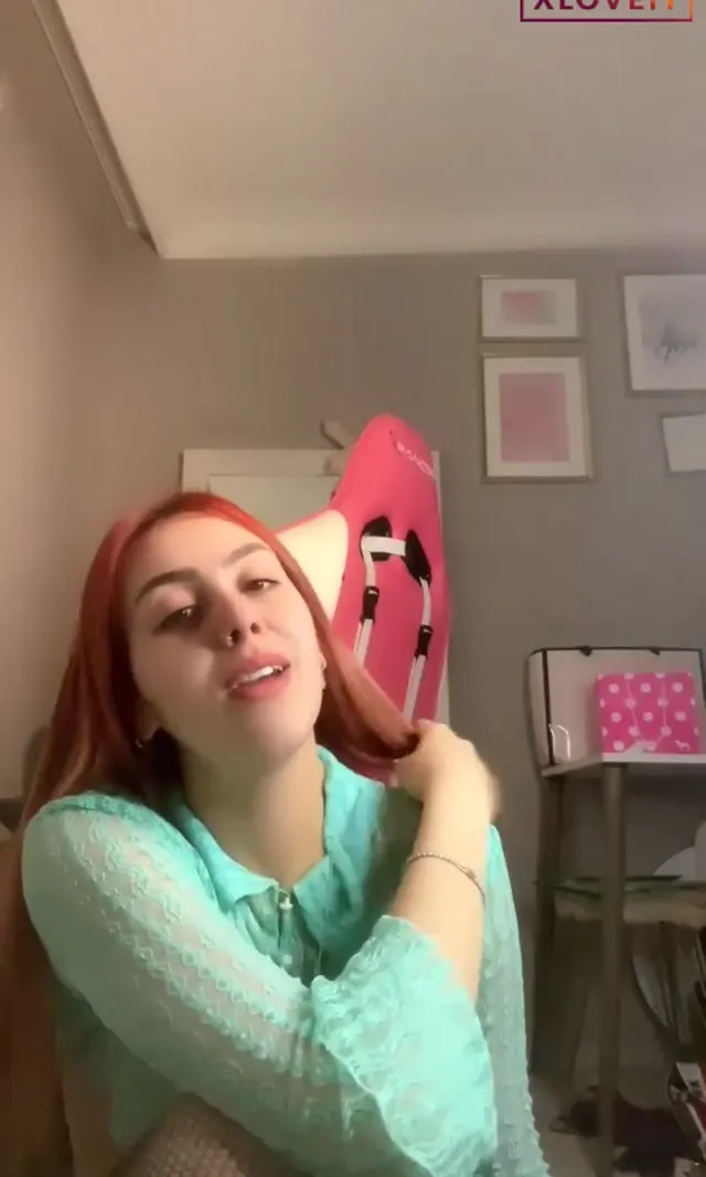 Tango Semfunny ifşa Uzun soluklu yayın seyret — SemFunny — Canlı Yayınlar · sahne 1