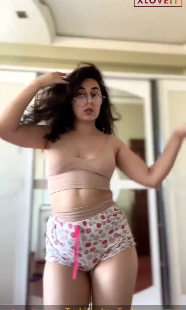 Tango Sibel — Tango Sibel ifşa Sabah uyanır uyanmaz yayın açmış · sahne 3