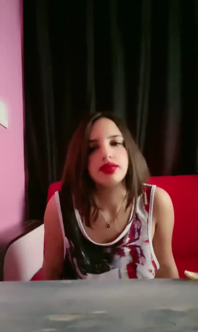 Tango Tuğçe ifşa yayında meme kalça show yaptı — Tango Tusem — Canlı Yayınlar · sahne 2