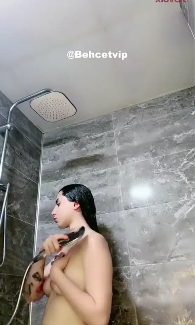 Tango Usercik ifşa HD Uzun banyo canlı yayını — Canlı Yayınlar · sahne 3
