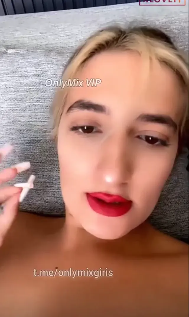 Tango Zara — Tango Zara ifşa Soyunuk amcık show yaptı · sahne 1
