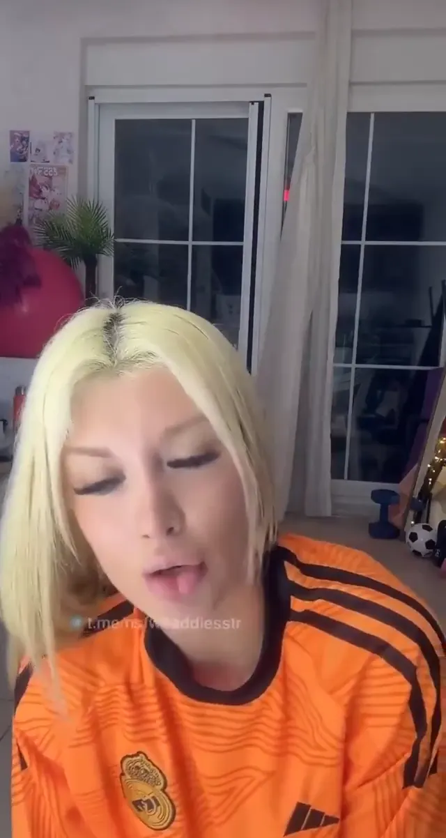 Tiktok MissHoca ifşa – Yayın videosu Vol 7 — MissHoca — Canlı Yayınlar · sahne 1