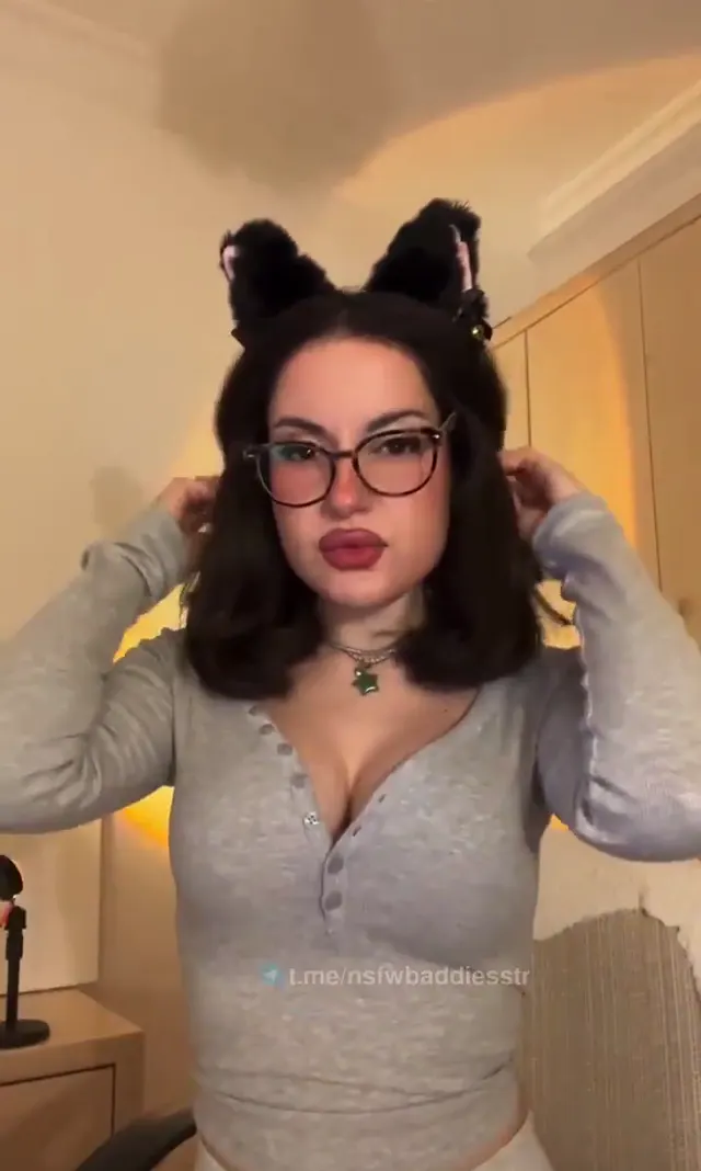 Tiktok Prof Virgin ifşa – Canlı yayın video Vol 13 — Prof Virgin — Canlı Yayınlar · sahne 2