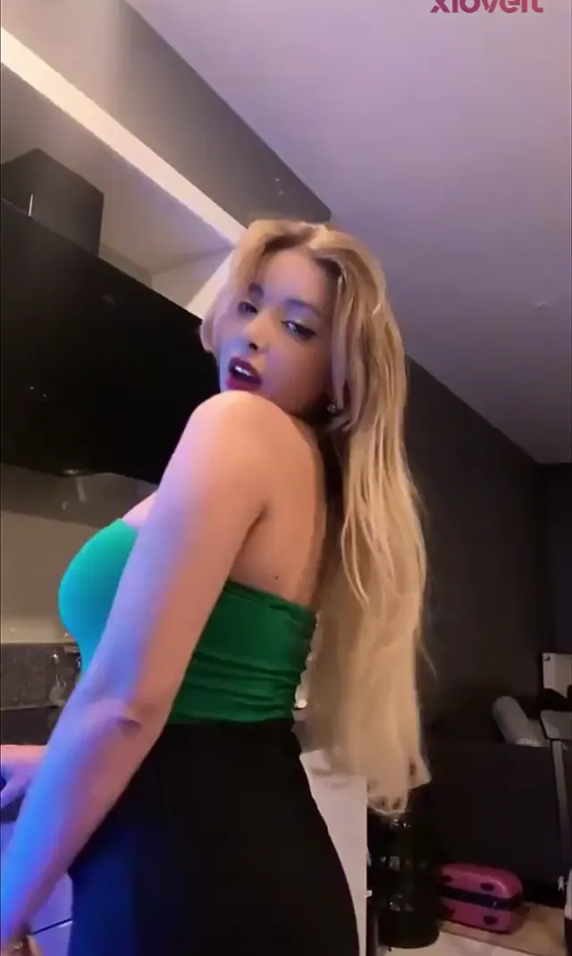 Selva Arslan — Tiktok Selva Arslan ifşa 2 kısa videosu · sahne 2