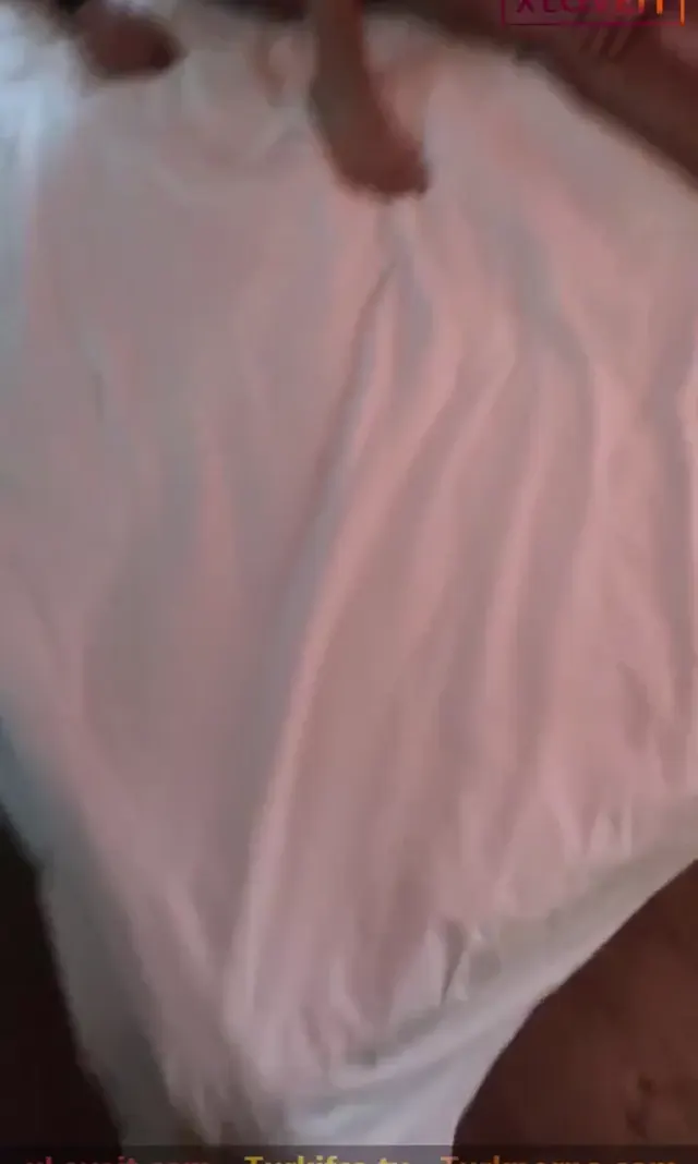 Toprak Yaprak Porno Ev kalabalıkn sikiş için sırada — Yaprak Toprak — Konulu Porno · sahne 1