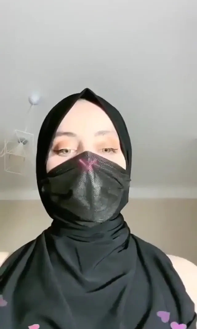 Türbanlı Boncuk ifşa Tango canlı seyret — Türbanlı Boncuk — Canlı Yayınlar · sahne 3