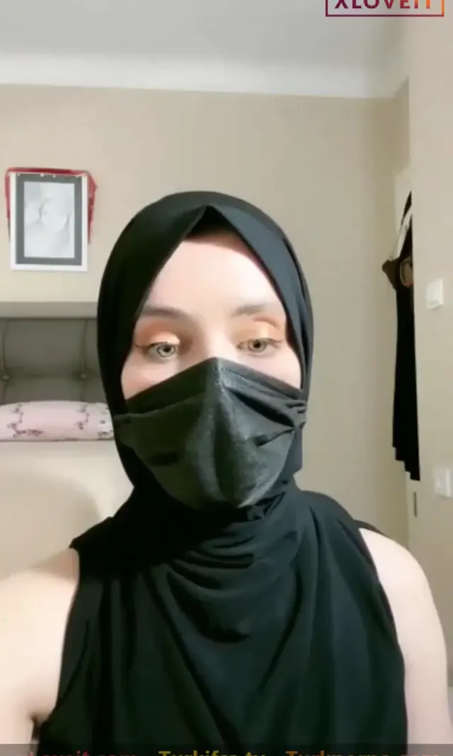 Türbanlı ifşa Tango Boncuk nude yayın yaptı — Türbanlı Boncuk — Canlı Yayınlar · sahne 2