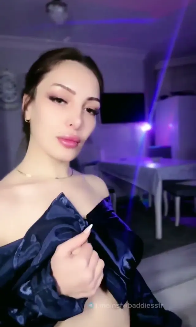 Türk ifşa Alemi – Cansu uzun soluklu güzel yayını — Tango Cansu — Canlı Yayınlar · sahne 3