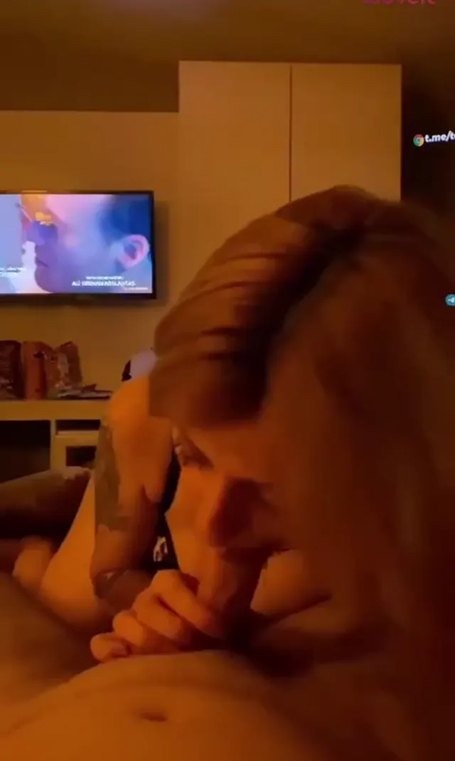 Türk Piliç sikileceği yarrağı kıvama getirdi — Amatör Porno · sahne 3