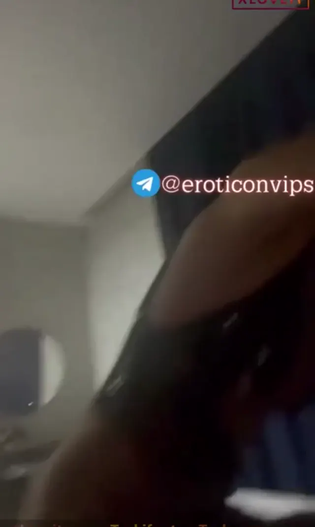 Türk Porno Poledans kucakta amını siktirdi — Amatör Porno · sahne 2