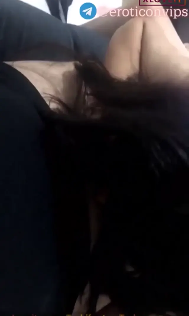 Türk Sakso Deli Kız yayında sik yaladı — Amatör Porno · sahne 3