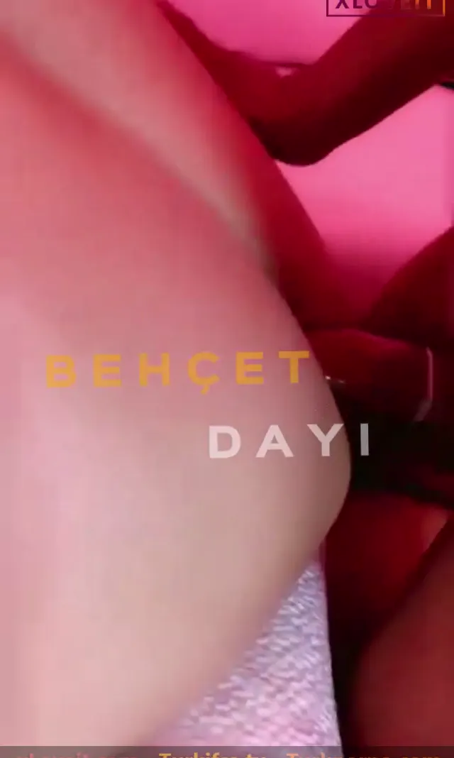 Olgun Sex ilçin karagöz yayında arkadaşını siktirdi — ilçin Karagöz — Amatör Porno · sahne 3