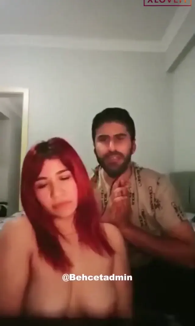 Uzun Porno Selin yayında sakso sikiş ne varsa yaptı — Mobil Porno · sahne 1