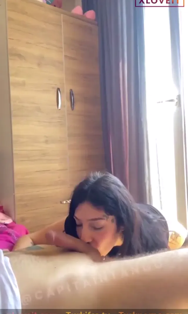 HD Sakso Yasmin büyük yarraklı müşterisine sakso çekti — Tango Yasmin — Konulu Porno · sahne 2