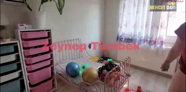 Zeynep Tümbek ifşa Katıl Youtube Part 7 seyret — Zeynep Tümbek — Bedava Porno · sahne 3