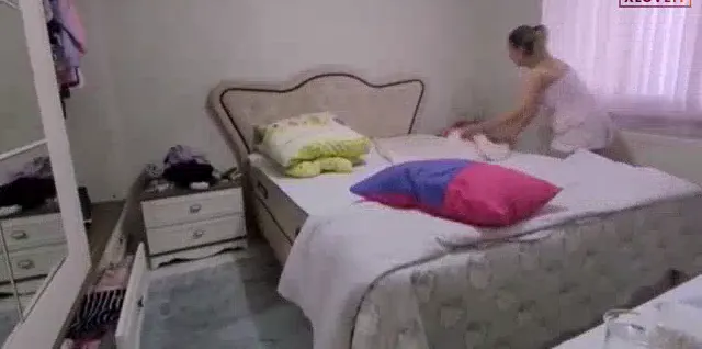 Zeynep Tümbek ifşa Katıl Youtube Part 47 seyret — Zeynep Tümbek — Bedava Porno · sahne 2