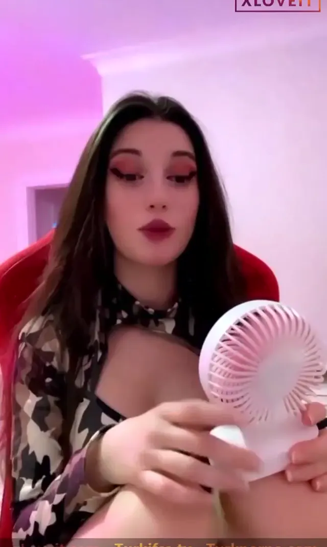 Zeynepiksy ifşa O sıcaktan biz ondan yandık — Zeynepiksy — Canlı Yayınlar · sahne 2
