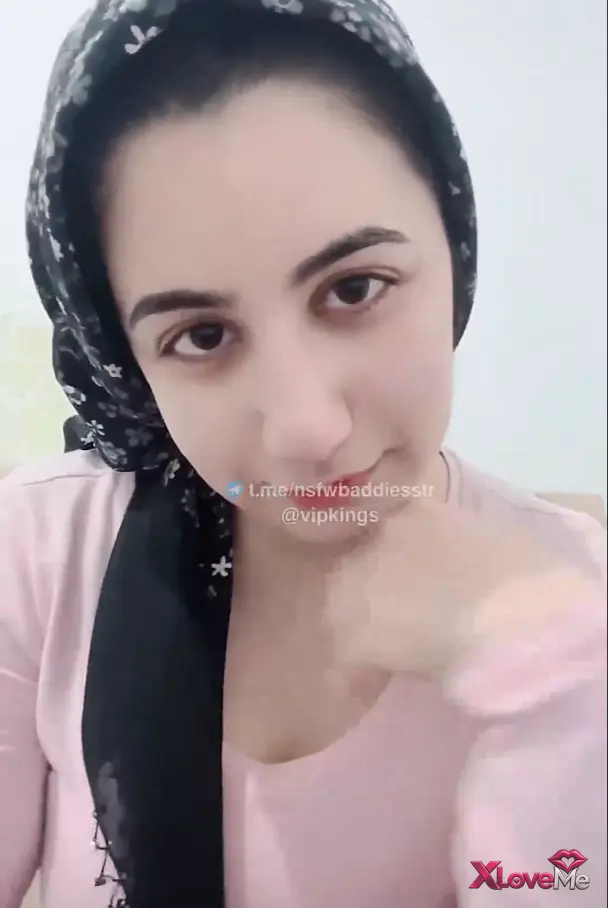 Tesettürlü — Bigo Peri ifşa – Türbanlı ev kızı yayında — Peri