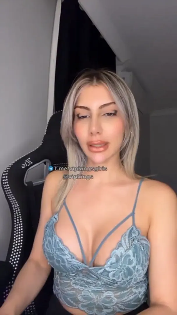 Dilara ifşa Güzel göğüslü kızın Mico yayını