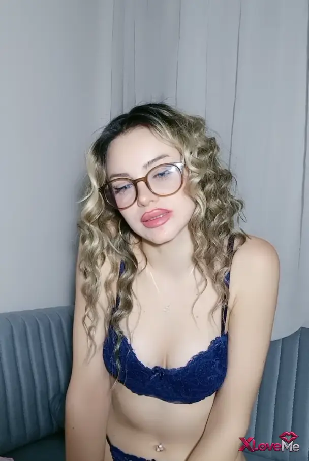 İfşa Alemi — Ecelis ifşa Seksi kızın 2026 HD Canlı yayını
