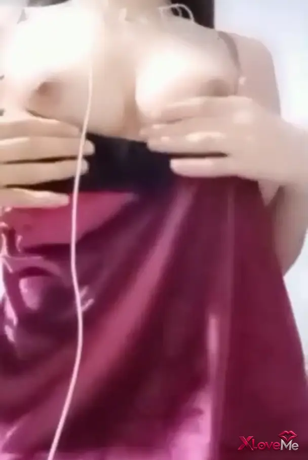 Bedava Porno İndir — Endam Hatun ifşa Ateşli kız dans edip meme gösterdi — Endam Hatun