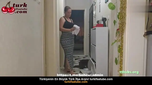 Gokce Ersoy Ifsa Youtubeda Partiye Katildi 2 Videolari Izleyin — Gökçe Ersoy