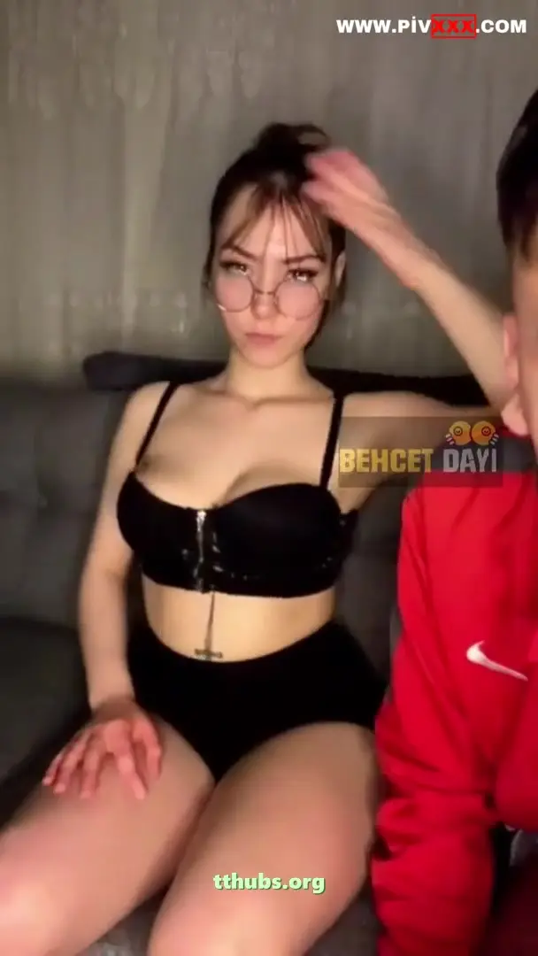 Melekazd tango live - Porno Video — Melek Azad