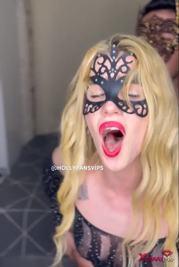 HDx Porno — Olgun kadın boşalma Nmayy kucakta sikilip patladı