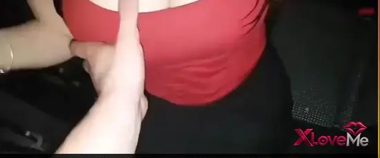 Amatör Sex — Sexy hatunu dışarda arabada sikti