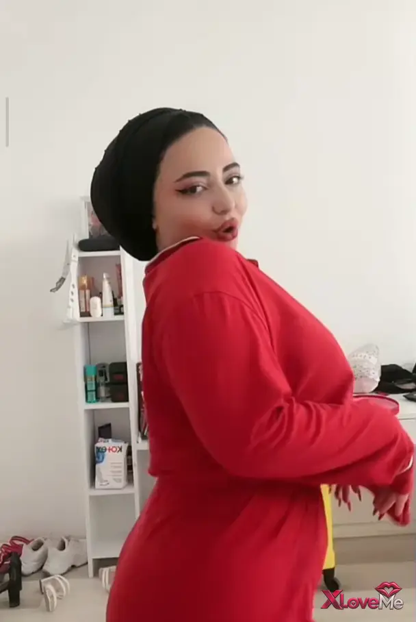 Evli Çift — Tango Ceyda ifşa Evli büyük meme kalçalı hatun — Tango Ceyda