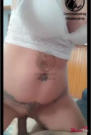Tango Eviva porno Çivi gibi sike amını sürttü