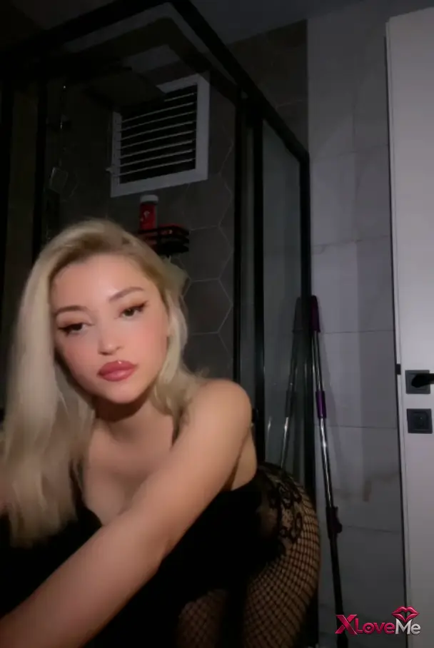 Türk ifşa — Tango Serina ifşa Canlı yayın videosunu seyret