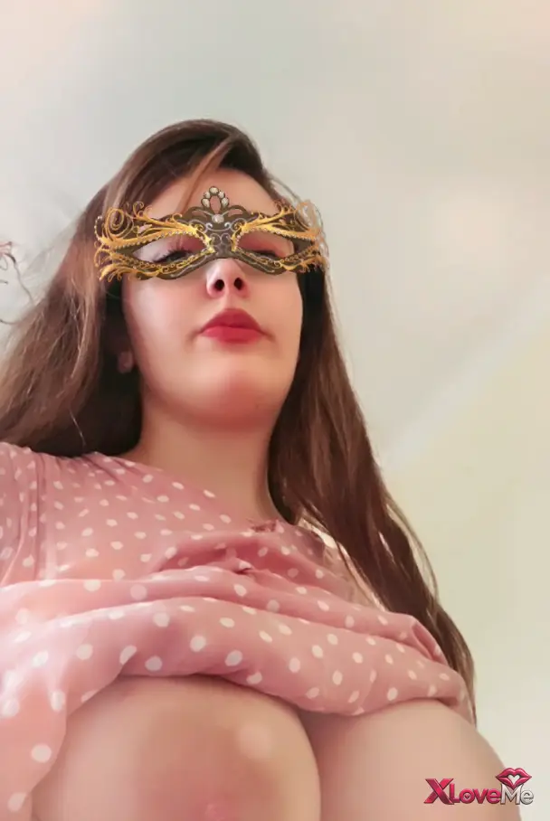 İfşa Alemi — Yareniniz ifşa Güzel kızdan meme show seyret