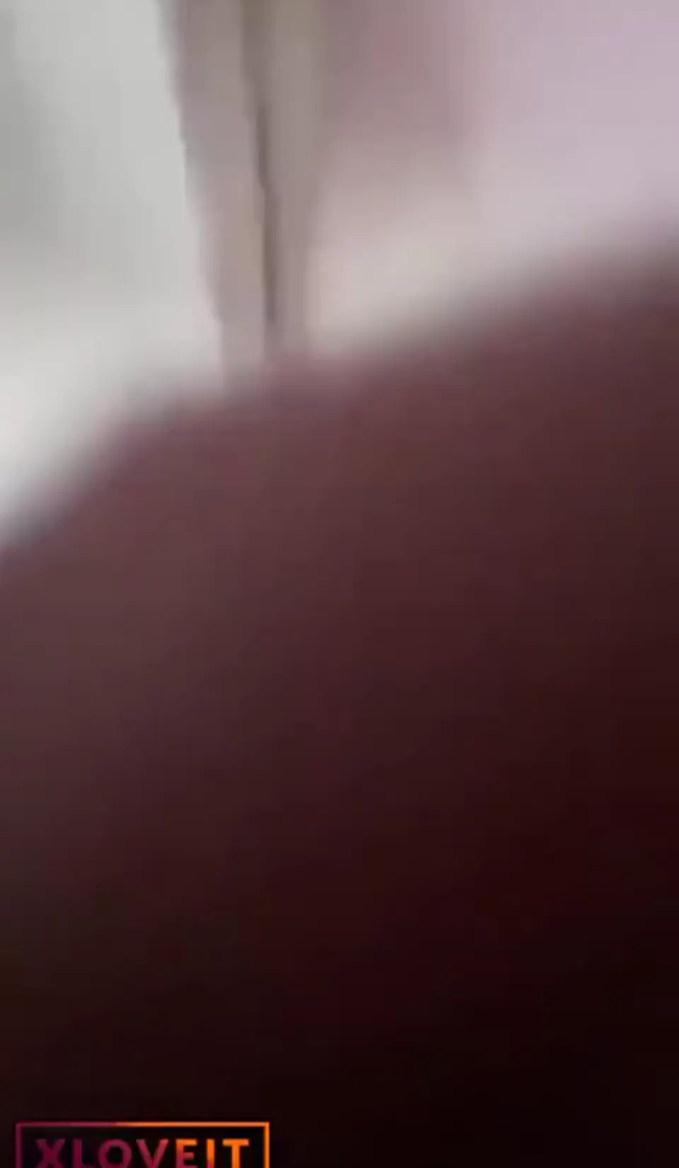 Hatunu kapıya bağlayıp sikiyor Türk Sikiş — Amatör Porno