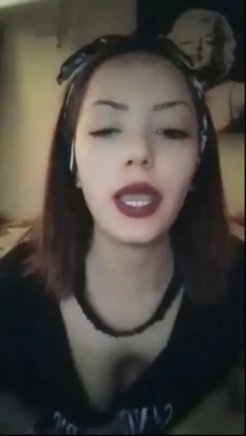 Mia — Türk ifşa