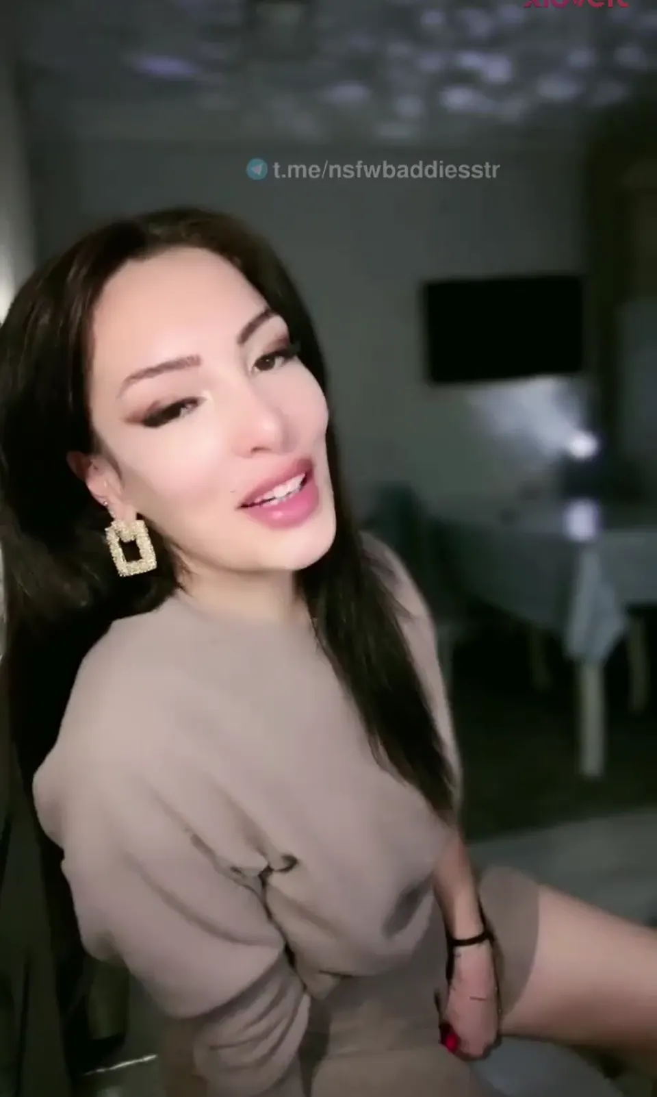 Tango Cansu ifşa yarım satlik canlı yayınını seyret — Tango Cansu — Canlı Yayınlar