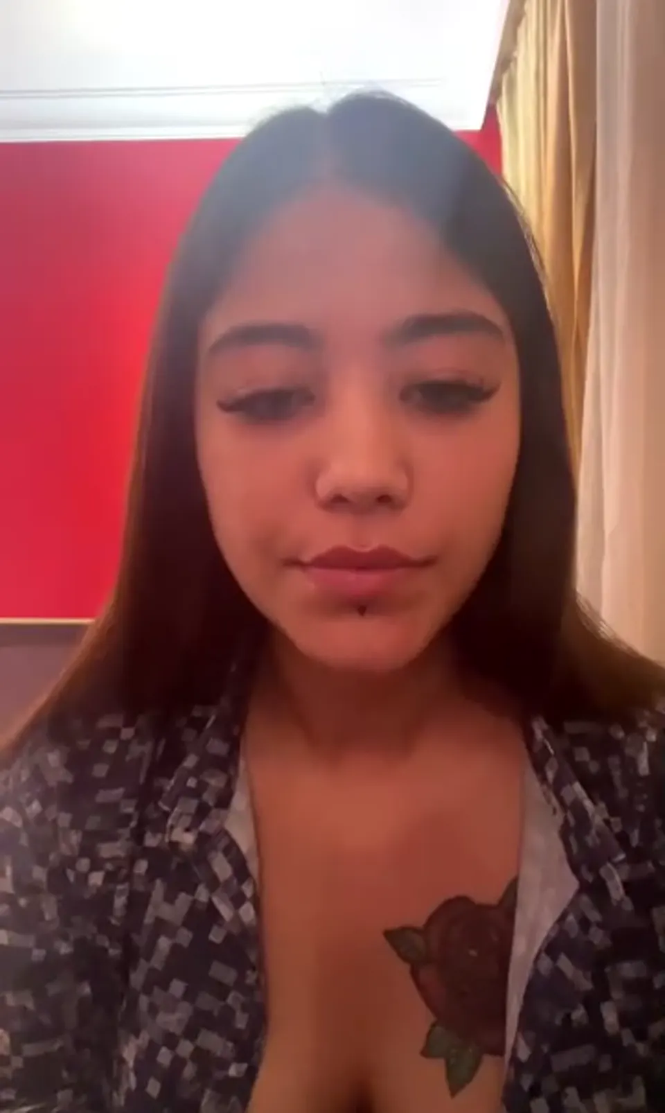 Yıldız Demir ifşa Tango canlı yayın videosu seyret — Yıldız Demir — Canlı Yayınlar