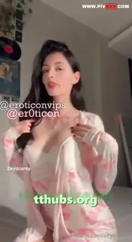 Zeydcarey alya vural onlyfans videosunda soyunup amını açtı göğüslerini gösterdi - Porno Video — Zeydcarey — Türk ifşa